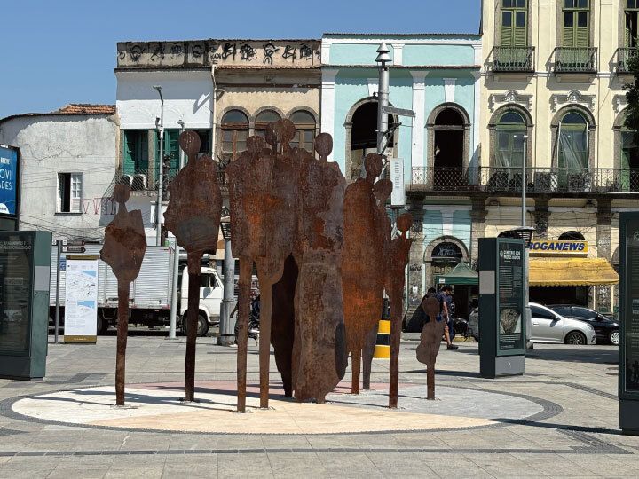 ブラジルのリオデジャネイロ、ヴァロンゴ埠頭（世界遺産）の奴隷貿易展示