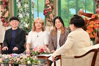 一家で出演の（左から）木下博勝さん、長男の大維志さん、ジャガー横田さん