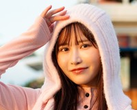 小野六花デビュー6周年記念写真集『6』（ジーオーティー）