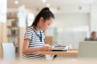 生成AI時代に「読書感想文」は必要か？　※画像はイメージです（hakase420/stock.adobe.com）