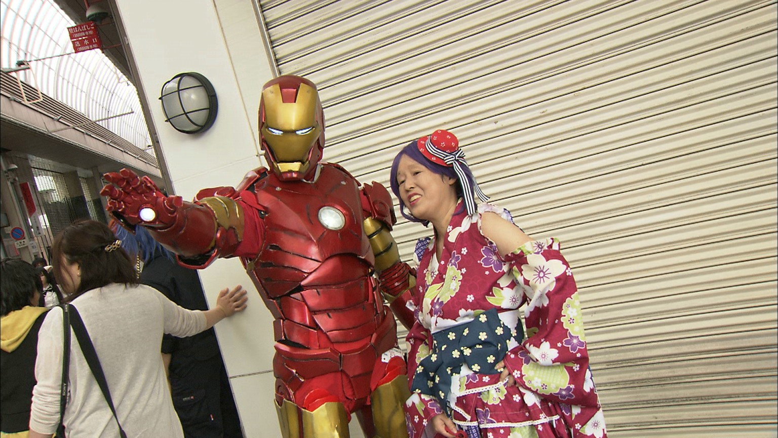 アニメやゲームキャラの衣装で500人が参加 香川 高松市の商店街でコスプレイベント Ksbニュース Ksb瀬戸内海放送