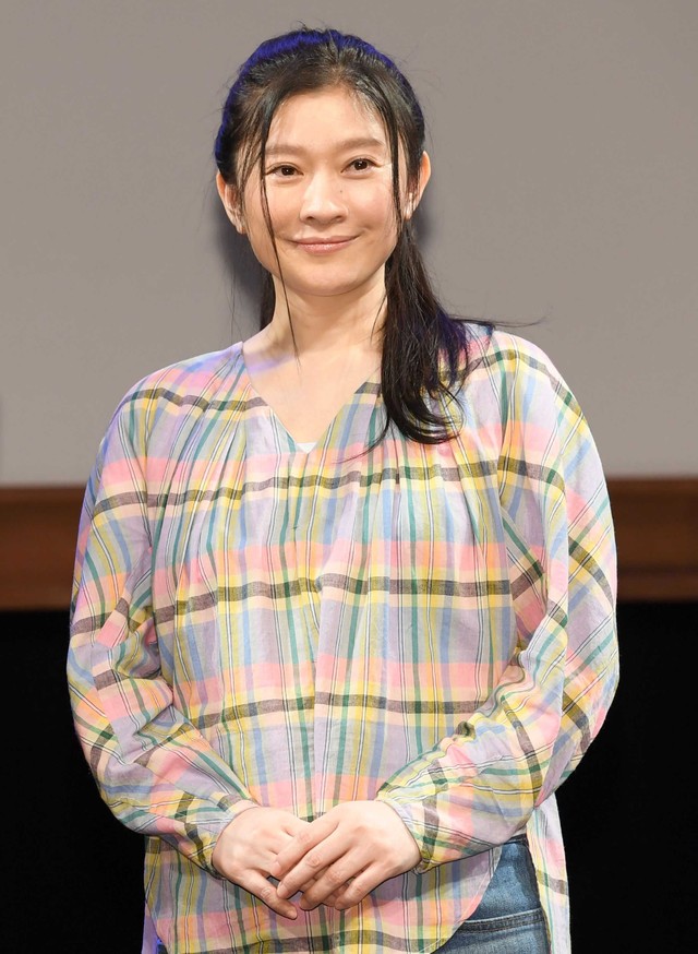 「ハイエナ」日本版で〝ハイエナ〟と呼ばれる凛子を演じる篠原涼子