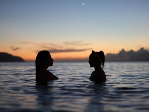 頬がこけ、肩が薄くなり、手首が細くなった「完璧」な彼女。痩せたワケを聞くと