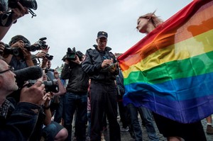 ロシアのゲイに聞いた　「この国に自由はあるのか」（ロシアの謎）