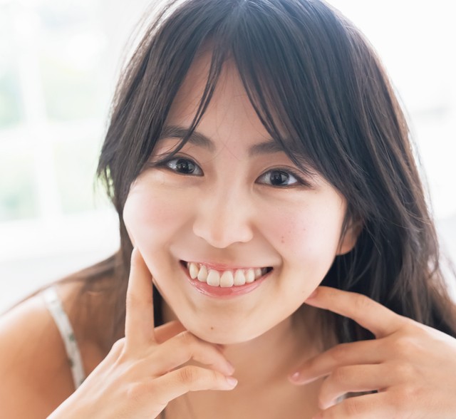福井梨莉華（撮影／唐木貴央　ヘアメイク／中村未幸　スタイリング／KAN）