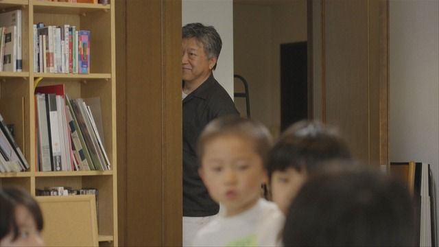 是枝裕和監督登場、2年にわたる密着で初めて明かされる創作の秘密