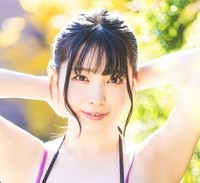 グラビア誌『sabra』第４号に登場した紫藤るい
