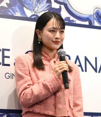 「ドルチェ＆ガッバーナ　銀座リニューアルオープンイベント」に出席した上坂樹里さん