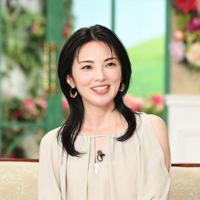 「徹子の部屋」　田中麗奈＝テレビ朝日提供