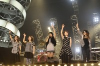 プリンセス プリンセス（左から）渡辺敦子、富田京子、岸谷香、今野登茂子、中山加奈子＝2012年