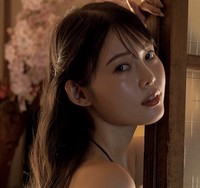 白川愛梨（撮影：中山雅文　ヘアメイク：ChiNa　スタイリング：毛塚由恵）