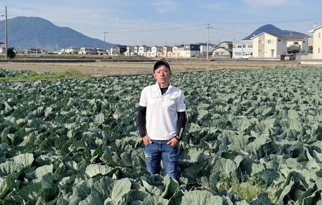 「生まれ育った地で仲間とともに農業している未来なんて想像つかなかった…」と話すTomoyaさん／Tomoyaさん（@aatomoyaaa）提供