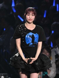アンコールに登場したJuice=Juiceの松永里愛=ぴあアリーナMM