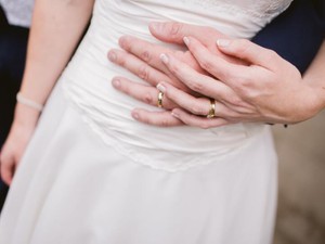 結婚まであと一歩。婚約指輪に願いを込めた国際恋愛の障壁と決意