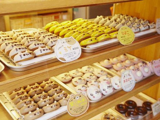 猫だけで１６種類、みんな顔が違う「どうぶつドーナツ」