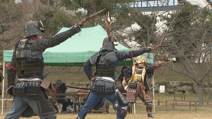 すごい迫力でした」鉄砲隊が火縄銃の演武披露 高松市 | KSBニュース | KSB瀬戸内海放送