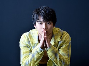 映画「小説の神様」に主演の佐藤大樹さん　「キラキラしているだけじゃない青春を伝えたい」
