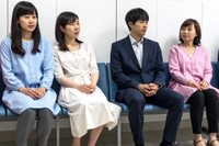 付き添っている男性から、変な香りで気持ち悪く？　※この画像はAdobe Fireflyで作成したイメージです