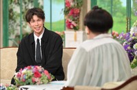 「徹子の部屋」    黒柳徹子(右)、柿澤勇人＝テレビ朝日提供