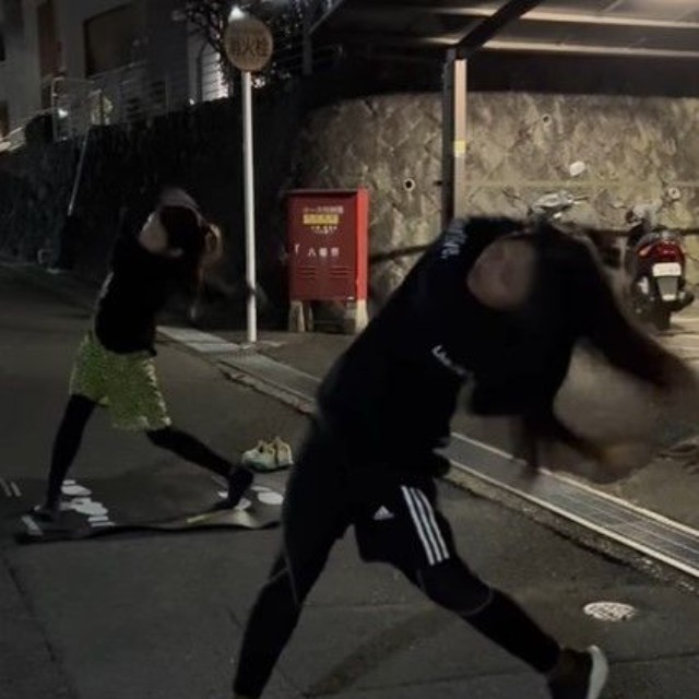 朝の5時半から、まさかの素振り練習…！（提供：＠nico_sui_さん）

