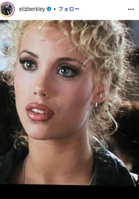 エリザベス・バークレーのインスタグラム@elizberkleyより
