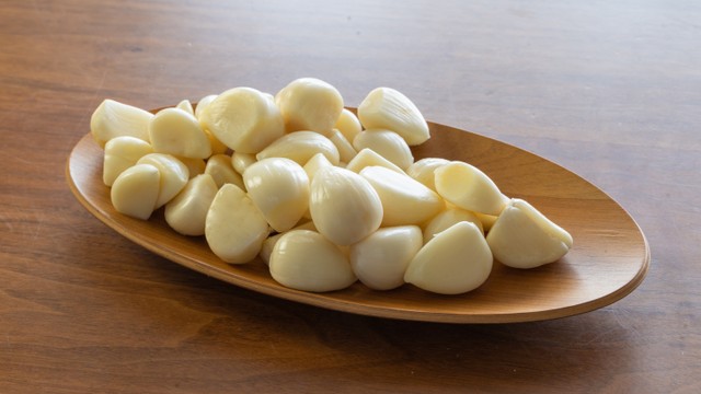 にんにくには、疲労回復など嬉しい効能がたくさん※画像はイメージです（ururu/stock.adobe.com）