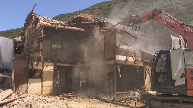 空き家の解体工事