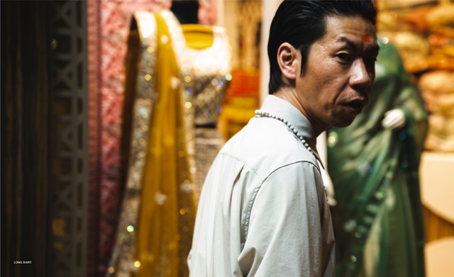 呂布カルマのファースト写真集「カルマ」より