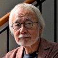 佐伯一麦さん「水平と垂直」　非常勤の教員と学生たちの物語　若者たちとの日々を通して創作を見つめ直す作家を描く