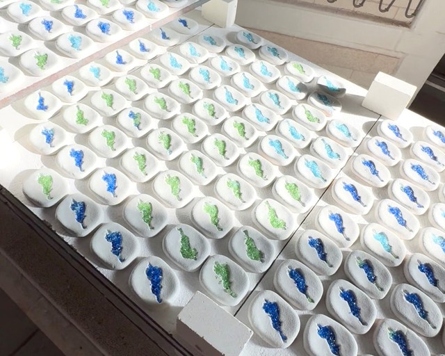 焼く前の「びわこ箸置き」　画像提供：信楽高等学校