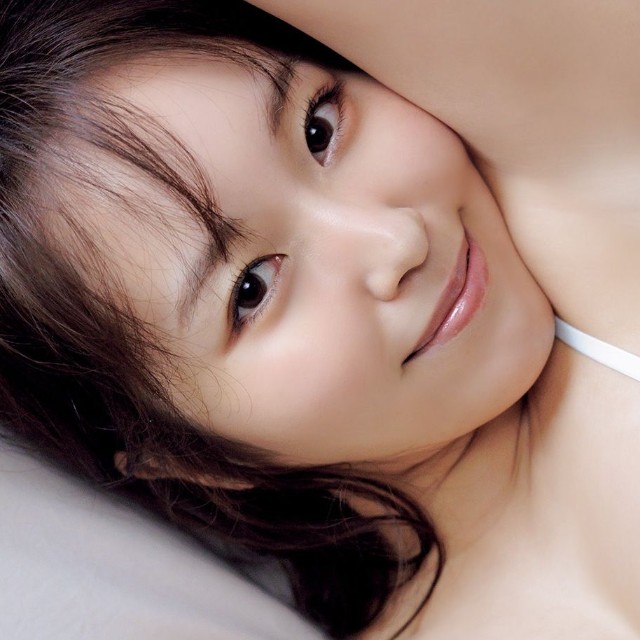 るか（撮影／青山裕企　ヘアメイク／北川香菜実　スタイリング／菊地文子）