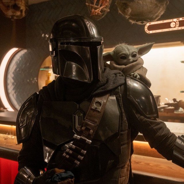 「スター・ウォーズ/マンダロリアン・アンド・グローグー」に登場するディン・ジャリンとグローグー