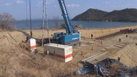 遮水壁の撤去作業　香川・土庄町豊島　2月