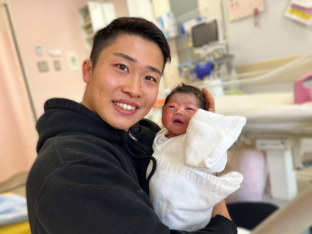 娘のために決めた、相澤隼人（本人提供）