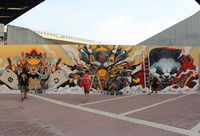 大阪市内長居公園のヨドコウ桜スタジアムは、アメリカを拠点に活動するMETAFORTRESS（3名）の作品