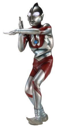 CCPJAPAN社「1／6特撮シリーズ ウルトラマン（Bタイプ）スペシウム光線 東京夜間戦闘Ver. LED発光ギミック付き」ⓒ円谷プロ