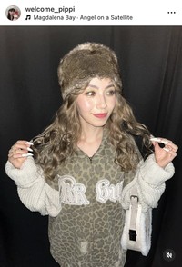 「第41回 マイナビ 東京ガールズコレクション 2025 AUTUMN/WINTER」に出演したリンダカラー∞・りなぴっぴ　本人のインスタグラム（@welcome_pippi）より＝2025年9月6日投稿