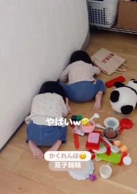 この状況に思わず笑ってしまうママ…！（提供：@namonagiさん）
