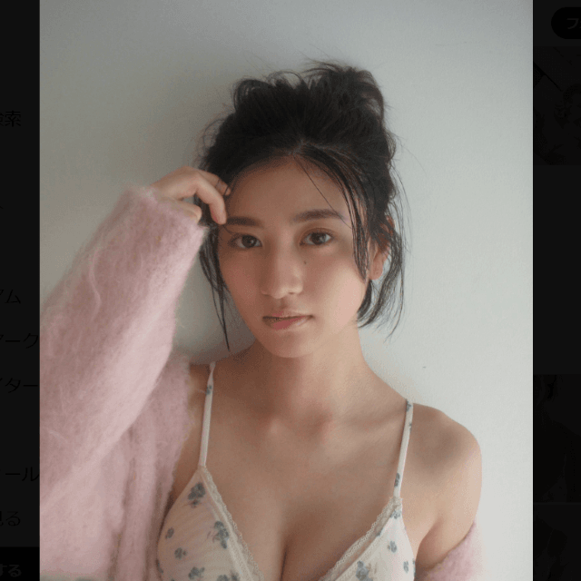 「FLASH」（26年3月31日発売号）に登場した幸田あかりのオフショット　本人のX（@akari_koda_）より