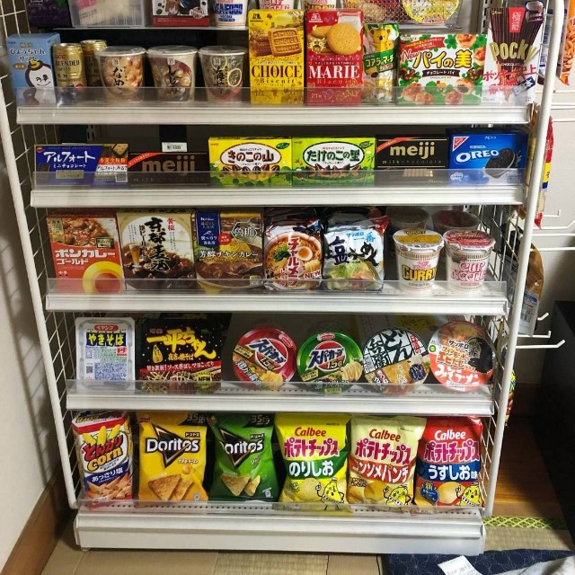 自宅にコンビニを作った男性が話題に（つかおさん提供）