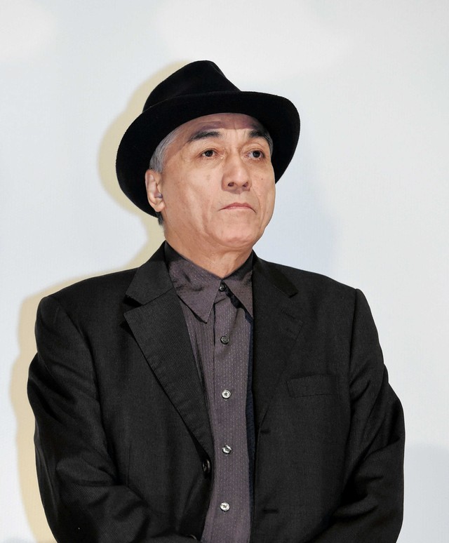 半世紀以上も歌い続けるシンガー・ソングライターの友川カズキ。競輪愛好家として冠番組も持つ