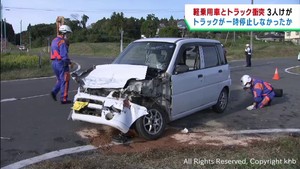 トラックと軽乗用車が出合い頭に衝突　軽乗用車の３人けが　宮城・大崎市
