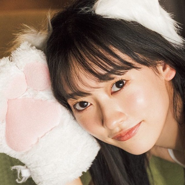 三木優彩（撮影／TOYO　ヘアメイク／萩村千紗子 スタイリング／野田陽子（ミタケイショウ））
