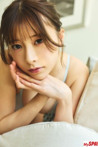 MySPA!の人気コーナー「旬撮ガール」に登場した汐見まとい（カメラマン：高橋慶佑　メイク：海瀬志津奈　スタイリスト：田中陽子）
