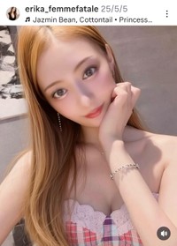 湊川えりか(@erika_femmefatale)さんのインスタグラムより