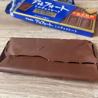 夏季限定！？“まるで板チョコ”なアルフォート／るーさん（@trumantzk）提供