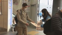 JR高松駅前で行われた啓発活動