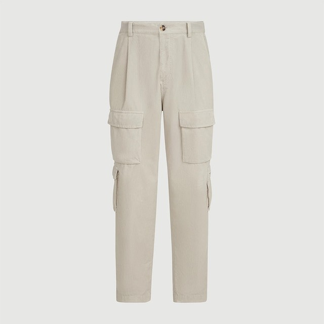 秋の行楽で活躍するファッションアイテム40選<br>【vol.31 ブルネロ クチネリのコーデュロイパンツ】