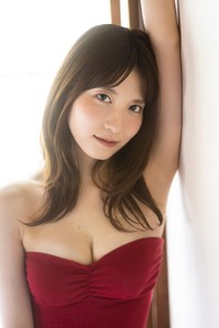 『AKB48 谷口めぐ1st写真集 可愛さの理由』先行カット　(C)KADOKAWA 　(C) A.M.Entertainment　 PHOTO／TANAKA TOMOHISA