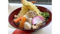 年明けうどん（穴吹エンタープライズ提供）